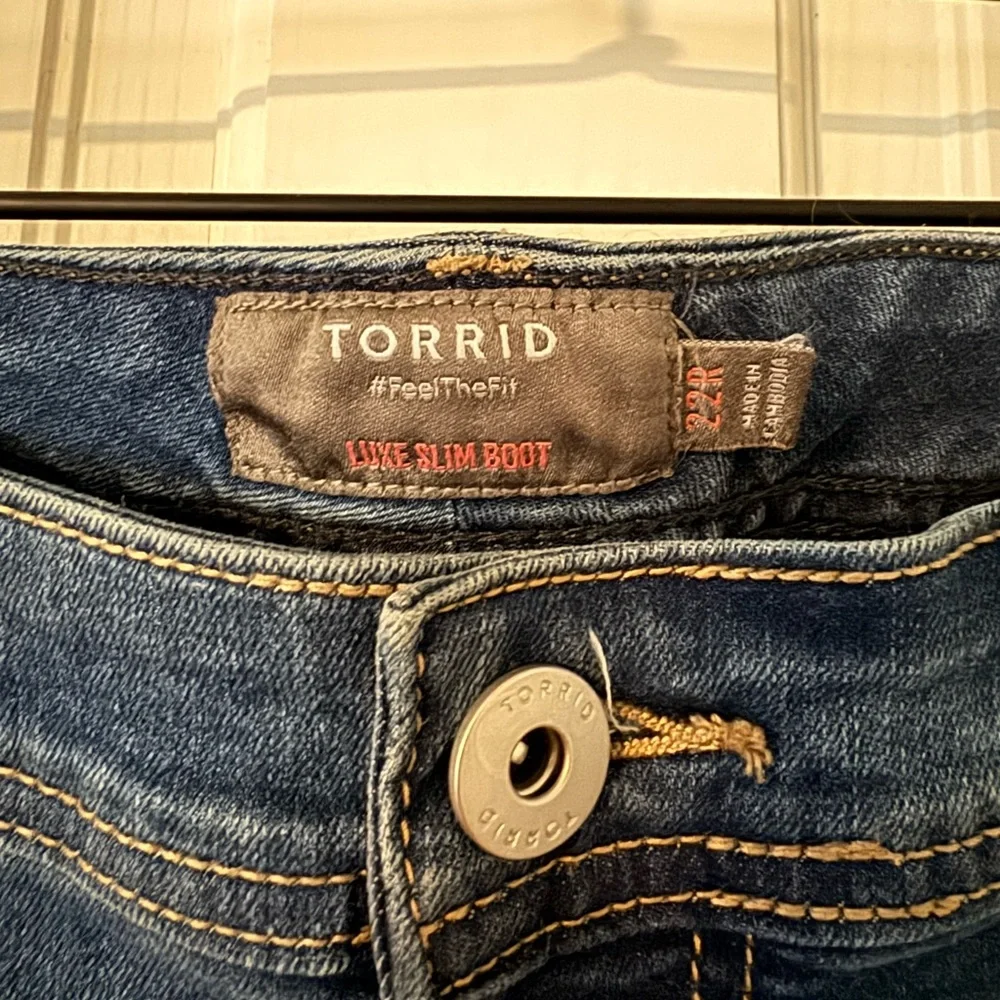 Torrid Blue Jeans - Picture 4 of 6